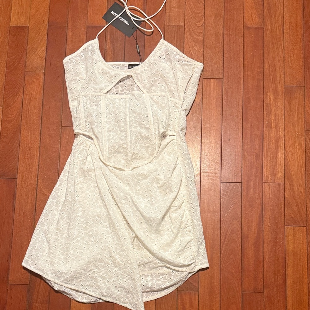 PrettyLittleThing white  Floral Lace Top